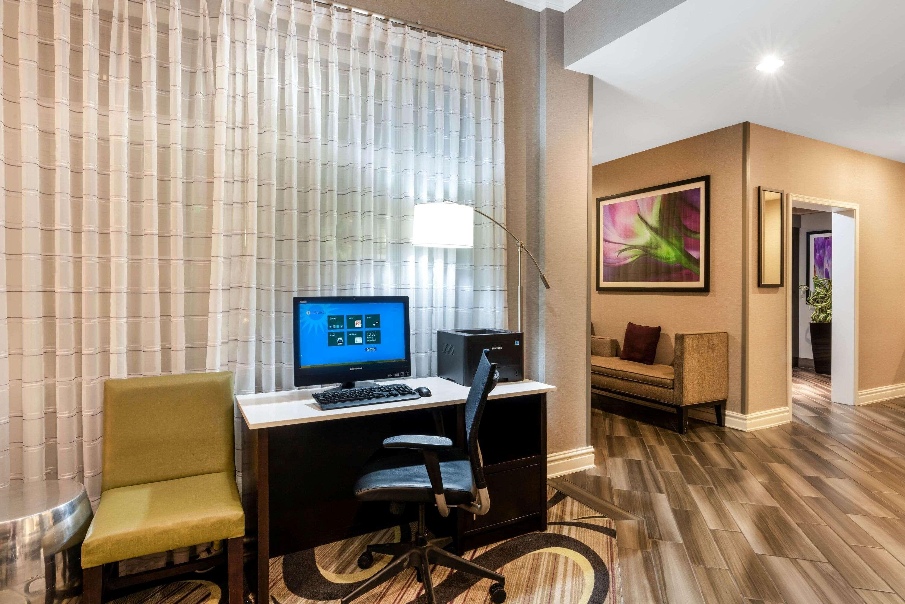 La Quinta By Wyndham Superstition Springs Hotel 3*